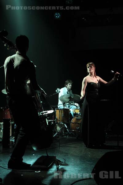 SARAH OLIVIER - 2009-05-05 - PARIS - Espace Jemmapes - 